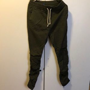 H&M/HM FOG OLIVE DROP CROTCH JOGGER ZIPPER PANT